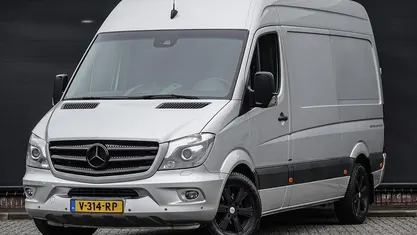Zilver Occasion 2018 Mercedes Sprinter Edition Van | € 21.950 (Eerlijke prijs)