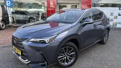 Gebruikt 2025 Lexus NX450h+ Luxury Line SUV | € 56.995 (Eerlijke prijs)