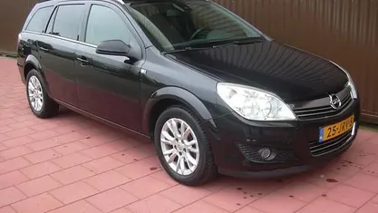 Occasion 2009 Opel Astra Cosmo Stationwagen | € 2.550 (Eerlijke prijs)