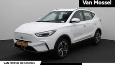 Wit Gebruikt 2023 MG ZS Comfort Sedan | € 21.995 (Eerlijke prijs)