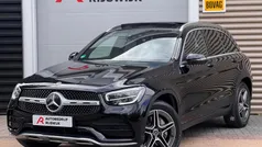 Zwart Gebruikt 2021 Mercedes GLC300e AMG SUV | € 45.950 (Goede deal)