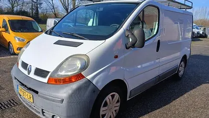 Occasion 2005 Renault Trafic MPV | € 2.750 (Eerlijke prijs)