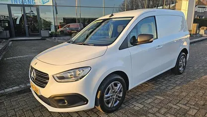 Wit Occasion 2022 Mercedes Citan 110 Van | € 16.750 (Eerlijke prijs)