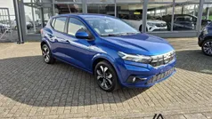 Gebruikt 2024 Dacia Sandero Expression Hatchback | € 21.500 (Eerlijke prijs)
