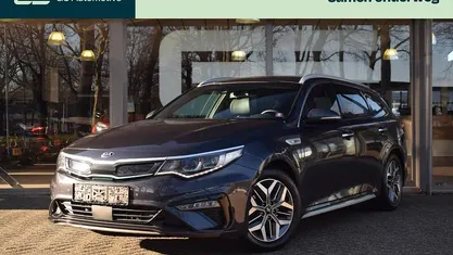 Grijs Gebruikt 2020 Kia Optima Stationwagen | € 22.405 (Eerlijke prijs)
