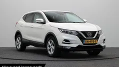 Wit Gebruikt 2017 Nissan Qashqai Acenta SUV | € 14.445 (Eerlijke prijs)