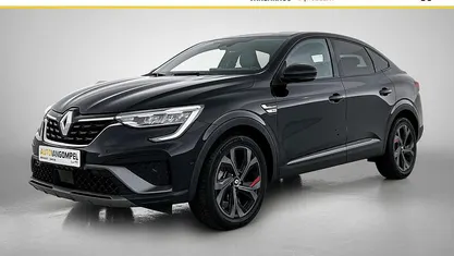 Zwart Gebruikt 2022 Renault Arkana R.S. SUV | € 22.885 (Eerlijke prijs)
