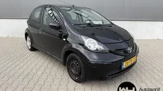 Gebruikt 2007 Toyota Aygo Hatchback | € 2.195 (Eerlijke prijs)
