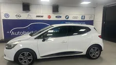 Wit Gebruikt 2016 Renault Clio IV Night&Day Hatchback | € 7.999 (Goede deal)
