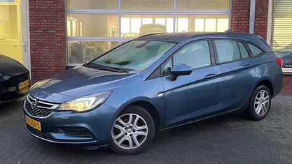 Occasion 2017 Opel Astra Edition Stationwagen | € 4.900 (Goede deal)