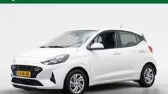 Wit Gebruikt 2024 Hyundai i10 Comfort Hatchback | € 17.440 (Eerlijke prijs)