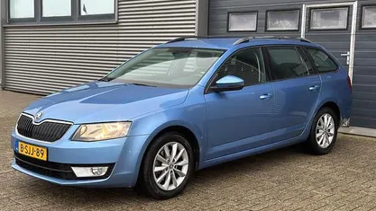 Occasion Skoda Octavia Business Line 105 PK (77 kW) 2013 Stationwagen
