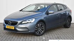 Grijs Gebruikt 2018 Volvo V40 Hatchback | € 16.945 (Goede deal)