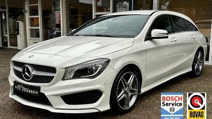 Wit Gebruikt 2015 Mercedes CLA180 Shooting Brake AMG line Stationwagen | € 15.900 (Eerlijke prijs)