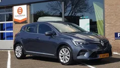 Hatchback Gebruikt 2021 Renault Clio V Intens Hatchback | € 14.400 (Eerlijke prijs)