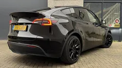 Zwart Gebruikt 2024 Tesla Model Y SUV | € 36.999 (Eerlijke prijs)
