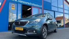 Groen Gebruikt 2016 Peugeot 2008 Allure SUV | € 7.500 (Eerlijke prijs)