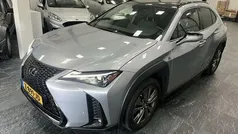 Grijs Gebruikt 2023 Lexus UX 250h Sport Line SUV | € 38.950 (Goede deal)