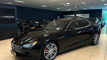 Zwart, metallic lak Occasion 2015 Maserati Ghibli Coupé | € 24.950 (Eerlijke prijs)