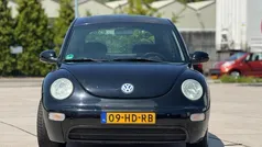 Zwart, metallic lak Gebruikt 2001 VW Beetle Hatchback | € 1.599 (Eerlijke prijs)