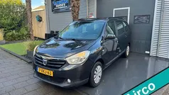 Gebruikt 2014 Dacia Lodgy Lauréate MPV | € 5.949 (Eerlijke prijs)