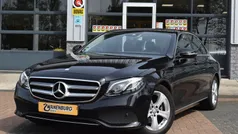 Zwart Gebruikt 2016 Mercedes E200 Prestige Sedan | € 25.950 (Eerlijke prijs)
