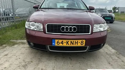 Rood Gebruikt 2002 Audi A4 Exclusive Stationwagen | € 1.995 (Goede deal)