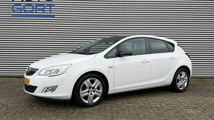 Occasion 2013 Opel Astra Sport Hatchback | € 5.250 (Eerlijke prijs)