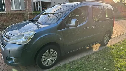 Grijs Gebruikt 2008 Citroën Berlingo MPV | € 2.750 (Eerlijke prijs)