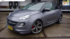 Gebruikt 2015 Opel Adam Rocks S Hatchback | € 6.495 (Eerlijke prijs)