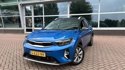 Occasion Kia Stonic Start 101 PK (74 kW) 2023 Blauw SUV