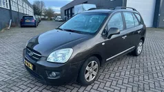 Gebruikt 2009 Kia Carens MPV | € 1.495