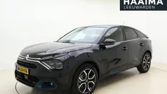 Zwart Gebruikt 2021 Citroën e-C4 Shine SUV | € 19.945 (Eerlijke prijs)