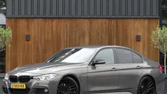 Bruin Gebruikt 2017 BMW 330 M Sport Sedan | € 21.995 (Eerlijke prijs)