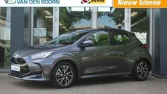 Grijs Gebruikt 2020 Toyota Yaris Hatchback | € 20.950 (Eerlijke prijs)