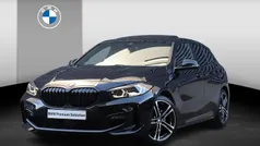 Gebruikt 2022 BMW 118 Comfort Edition Hatchback | € 30.900 (Eerlijke prijs)