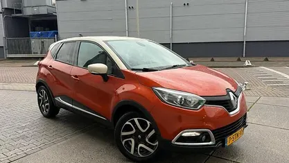 Gebruikt 2013 Renault Captur Dynamique SUV | € 7.450 (Eerlijke prijs)