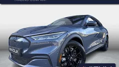 Gebruikt 2021 Ford Mustang Mach-E SUV | € 22.440 (Eerlijke prijs)