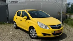 Geel Gebruikt 2008 Opel Corsa Essentia Hatchback | € 2.249 (Eerlijke prijs)