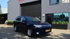 Blauw Gebruikt 2013 Mitsubishi Outlander Intense SUV | € 14.950 (Eerlijke prijs)
