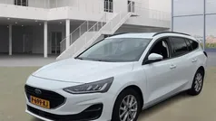 Wit Gebruikt 2022 Ford Focus Stationwagen | € 12.850 (Eerlijke prijs)
