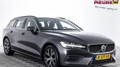 Gebruikt 2022 Volvo V60 Core Stationwagen | € 28.900 (Super prijs)