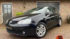 Zwart Gebruikt 2007 VW Golf V Hatchback | € 5.250 (Eerlijke prijs)