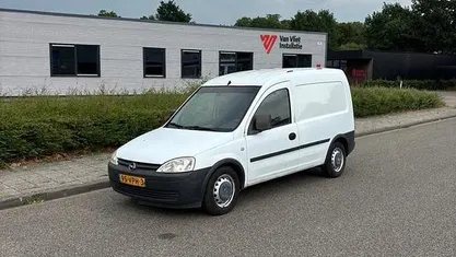 Occasion Opel Combo Comfort 75 PK (55 kW) 2008 Wit MPV