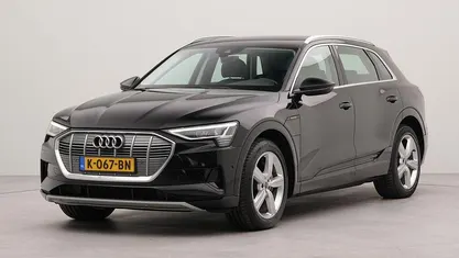 Zwart Occasion 2020 Audi e-tron Business SUV | € 25.900 (Eerlijke prijs)