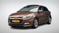 Gebruikt 2016 Hyundai i20 Premium Hatchback | € 11.390 (Eerlijke prijs)