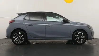 Occasion Opel Corsa 101 PK (74 kW) 2025 Grijs Hatchback