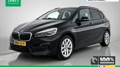 Zwart Gebruikt 2020 BMW 225 Active Tourer iPerformance MPV | € 19.945 (Goede deal)