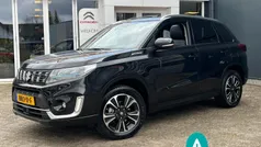 Gebruikt 2023 Suzuki Vitara Style SUV | € 29.400 (Eerlijke prijs)