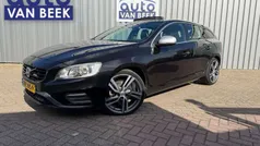 Zwart Gebruikt 2016 Volvo V60 R-Design Stationwagen | € 7.950 (Goede deal)